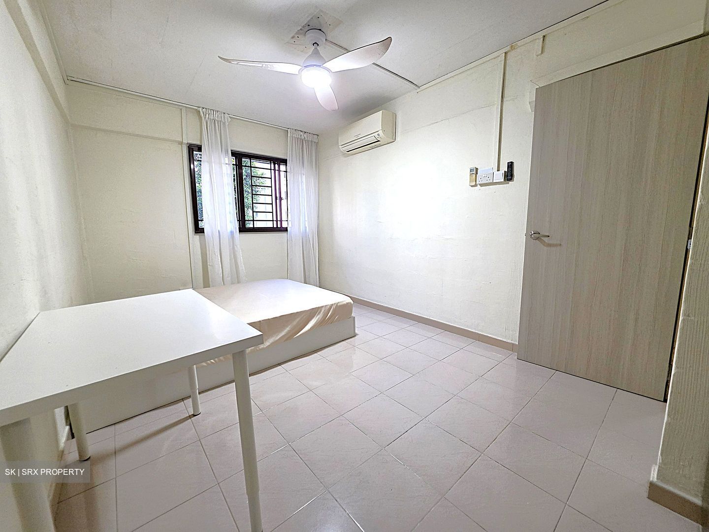 Hougang Avenue 10 (Hougang),  #579058251